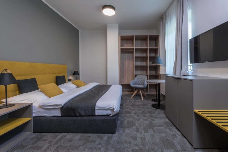 Zastínění hotel Praha