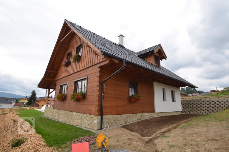 add picture to album