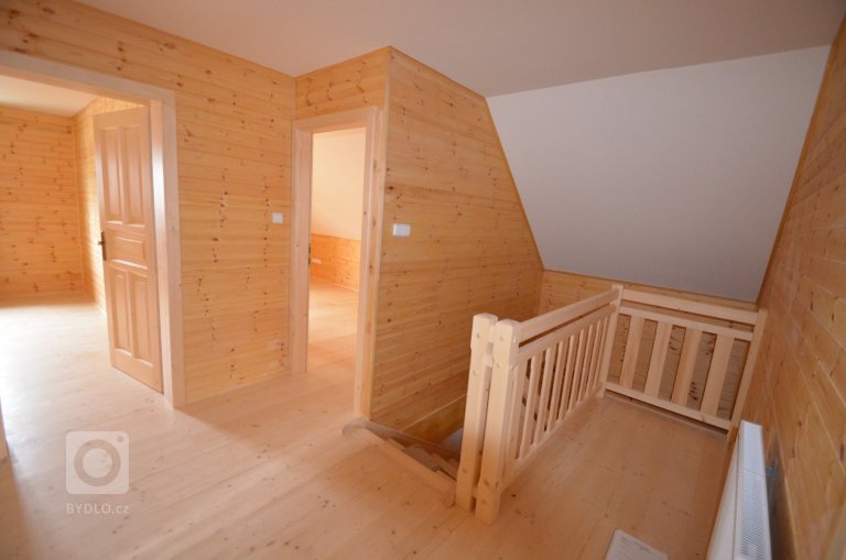 add picture to album