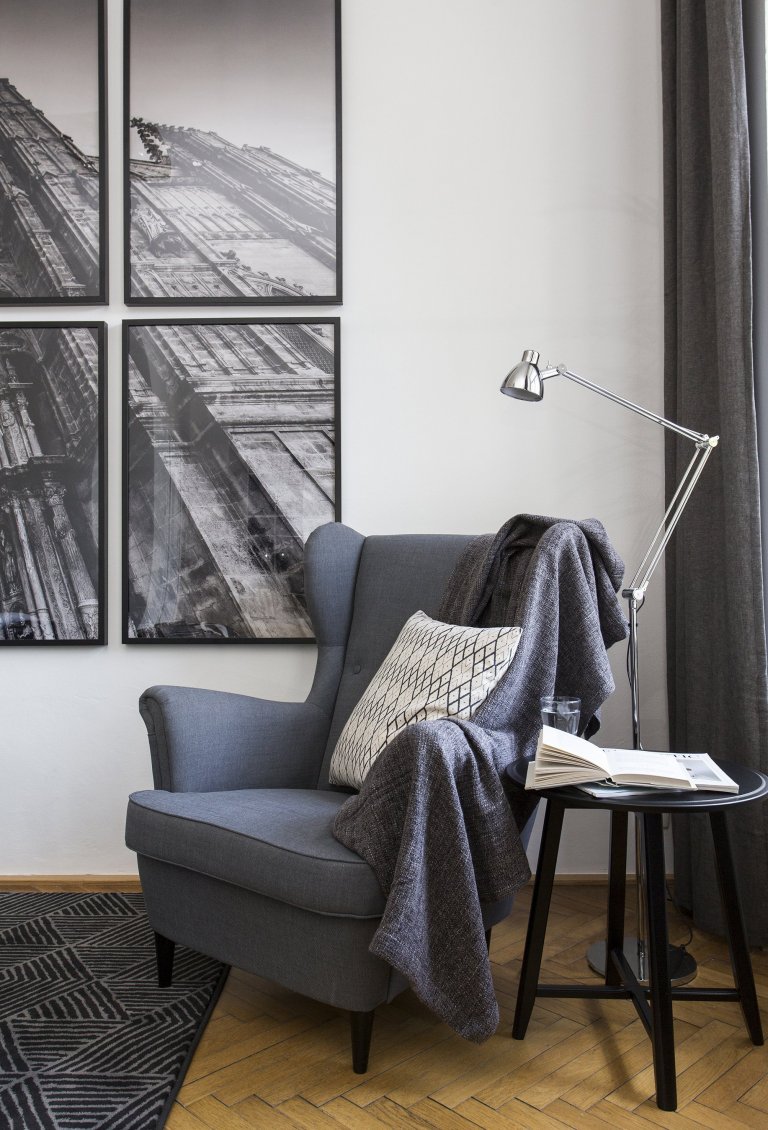 When our client bought this place was a bland empty space with many signs of &quot;wear-and-tear&quot;, all walls were painted in a variety of sad dusty colors…