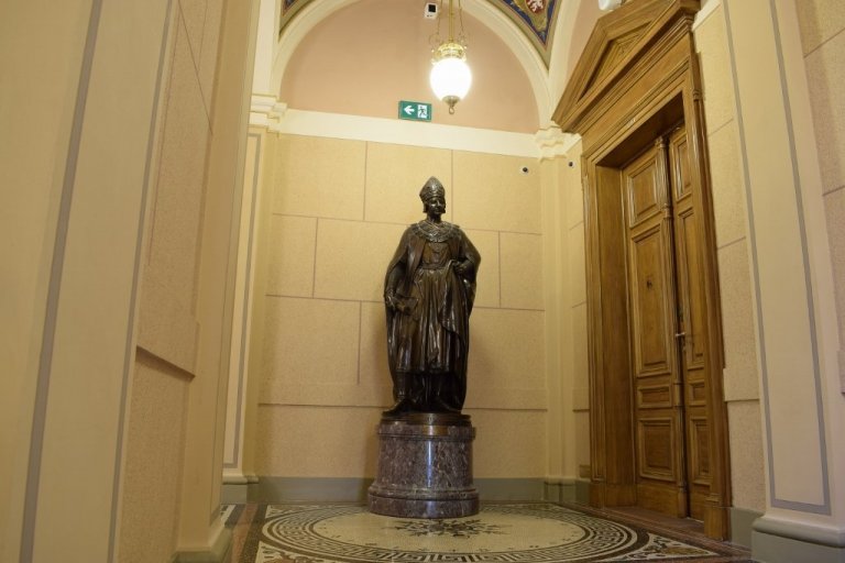 Komplexní malířské a uměleckořemeslné práce v Národním Muzeu Praha&nbsp;

- Rustikální malby

- Mramorové malby

- Mono malby&nbsp;

- Zlacení

-…