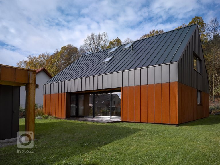 add picture to album