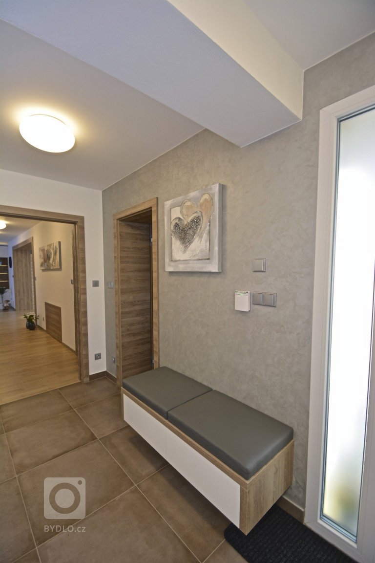 add picture to album