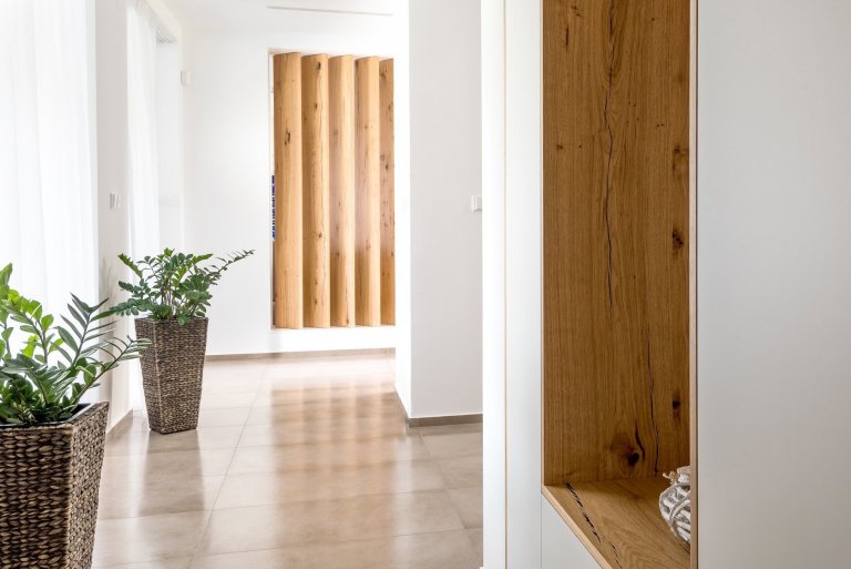 Po delší době vám přinášíme další realizaci. Nyní se jedná o kompletní originál&nbsp; &quot;Luxusní interiér na míru&quot;.&nbsp;&nbsp;&nbsp;Dbali jsme přitom…