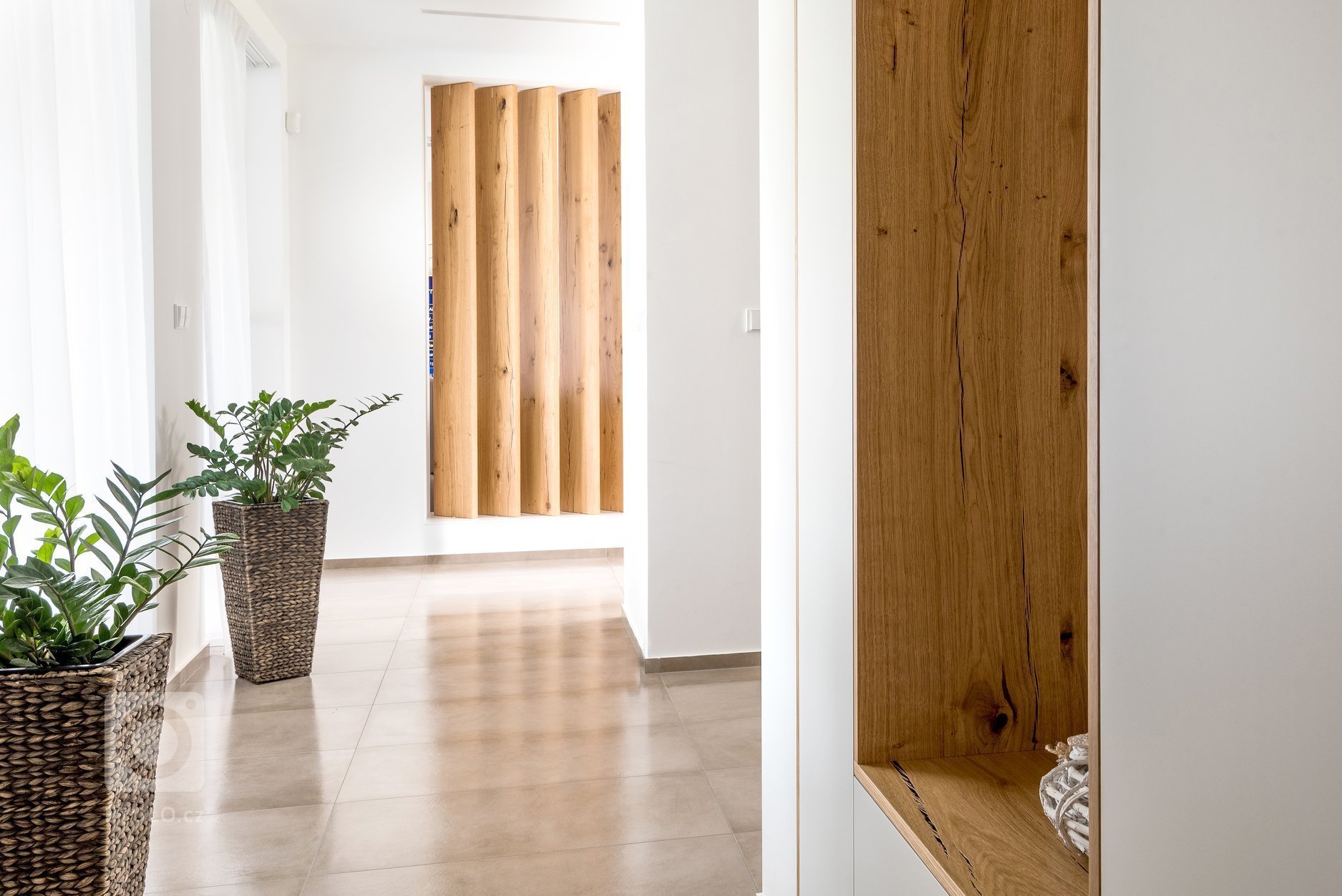 Po delší době vám přinášíme další realizaci. Nyní se jedná o kompletní originál&nbsp; &quot;Luxusní interiér na míru&quot;.&nbsp;&nbsp;&nbsp;Dbali jsme přitom…