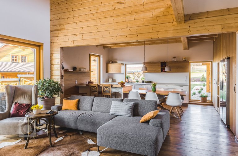 add picture to album