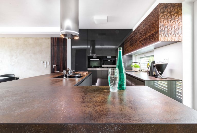 Kuchyně DIAMOND | ANTRACIT GLOSS
JEDINEČNÝ 3D DESIGN. VÍCE VRSTEVNATÉ ZÁŽITKY.

&nbsp;

Průmyslová revoluce v domácím podání. Luxusní modernistická…