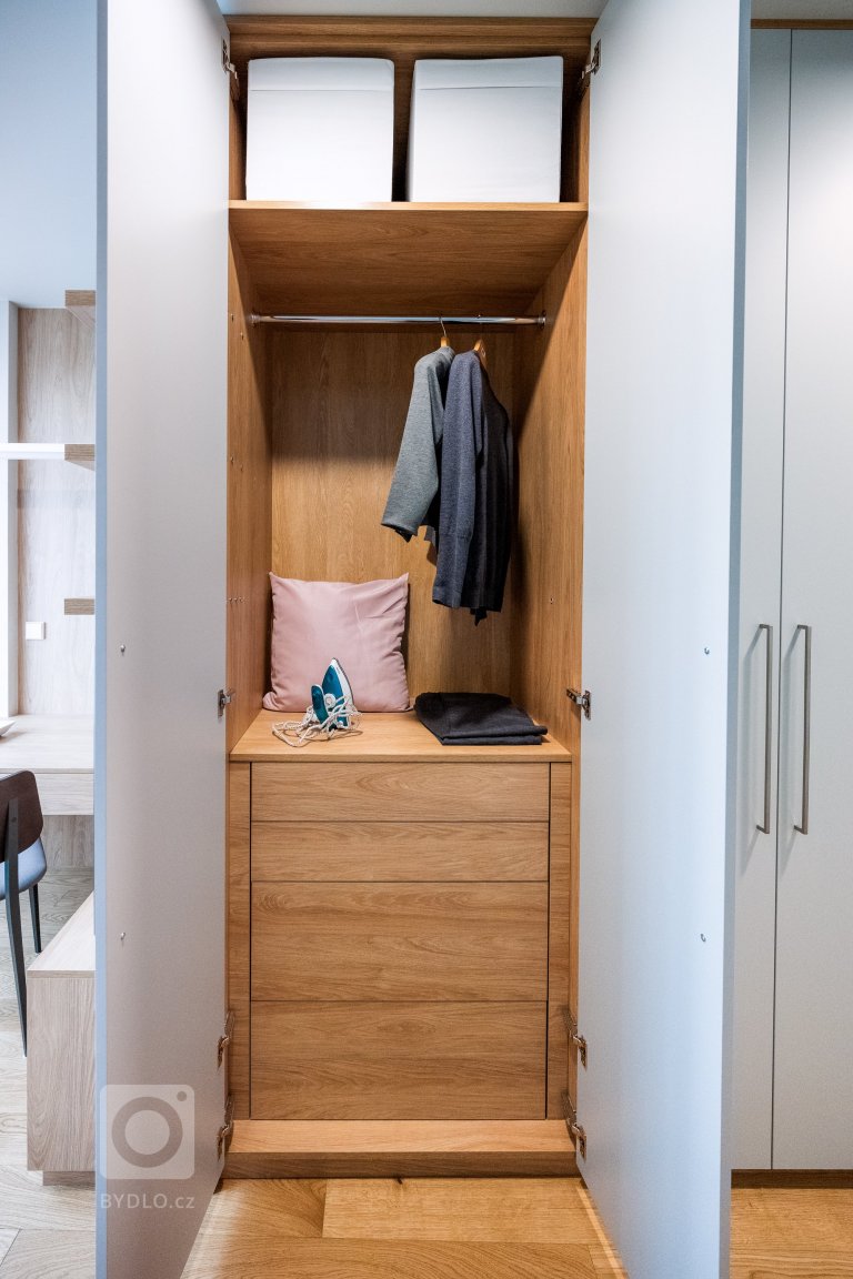 add picture to album