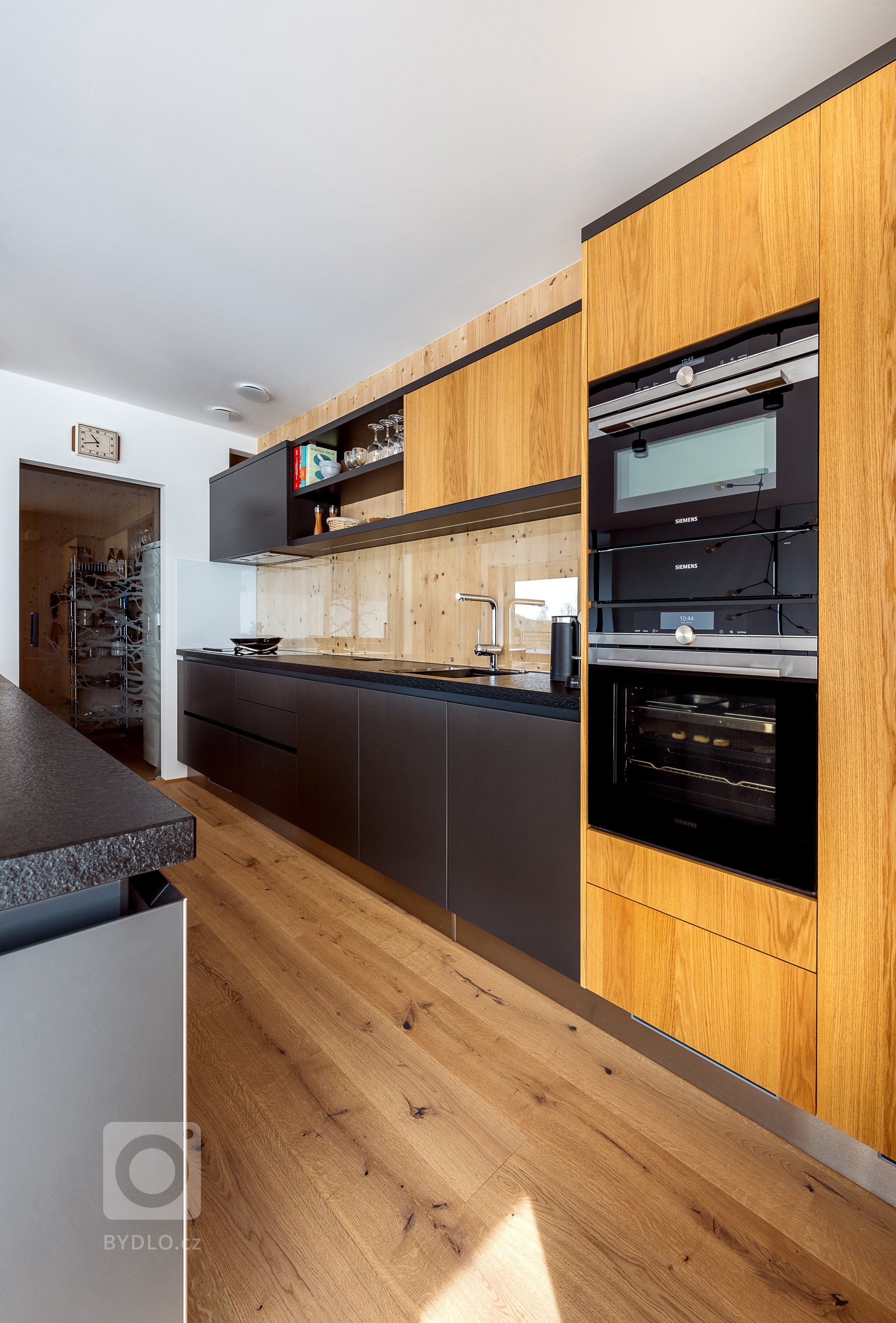 SYKORA. SPOJENÍ TOHO NEJLEPŠÍHO Z PŘÍRODY I LIDSKÉ MYSLI.

Jak si představujete své vysněné bydlení vy? Řada lidí by odpověděla, že i uvnitř čtyř stěn touží po…