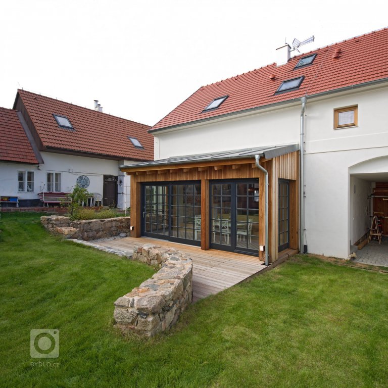 add picture to album