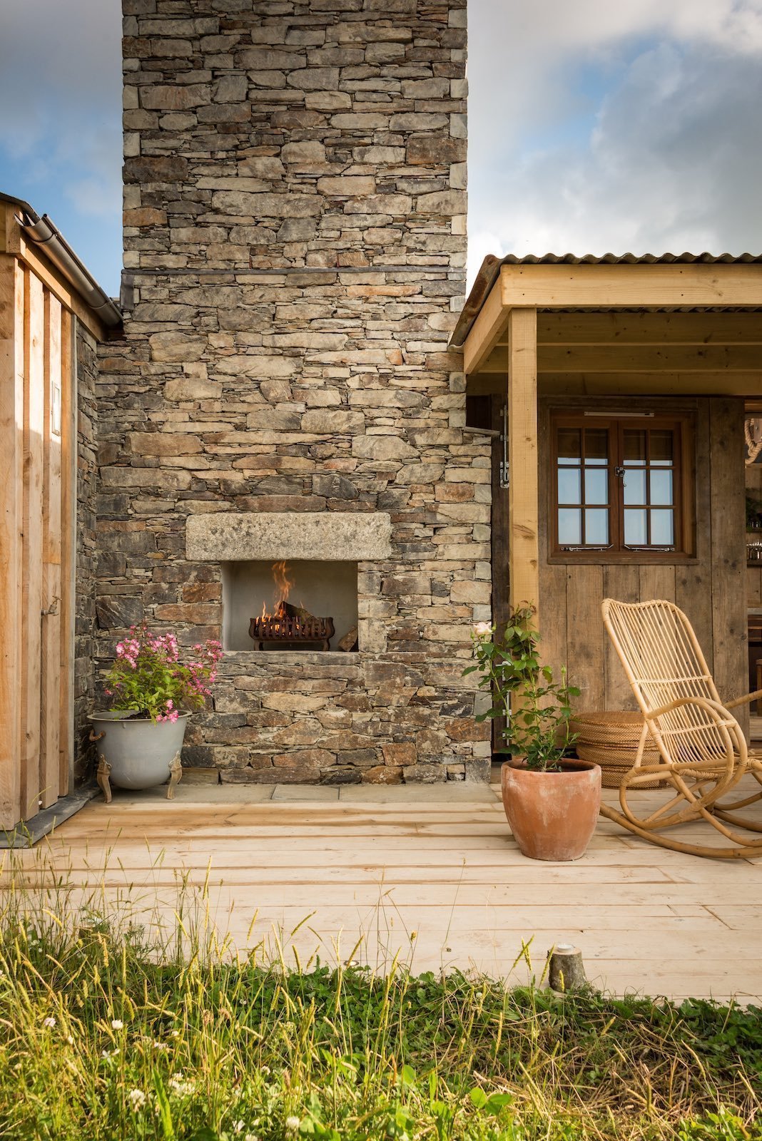 Dokonalá iluze starých času v sobě skrývá nečekaný luxus