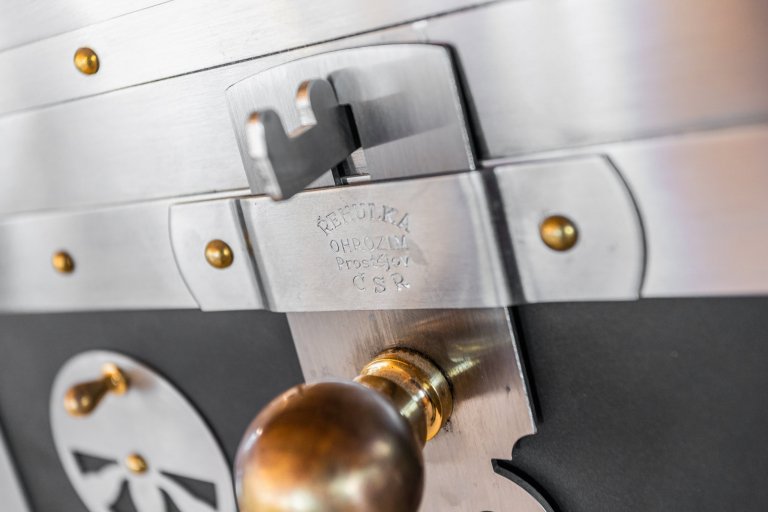 Nachází se pod posvátným místem Keltů - vrchem Kozákov. Je postavena dle tradičních postupů s maximálním ohledem na životní prostředí, moderní trendy a pohodu.…