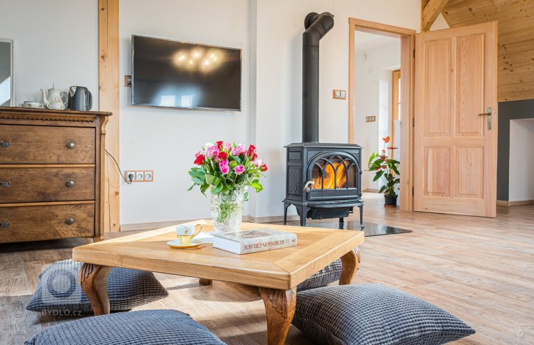 add picture to album