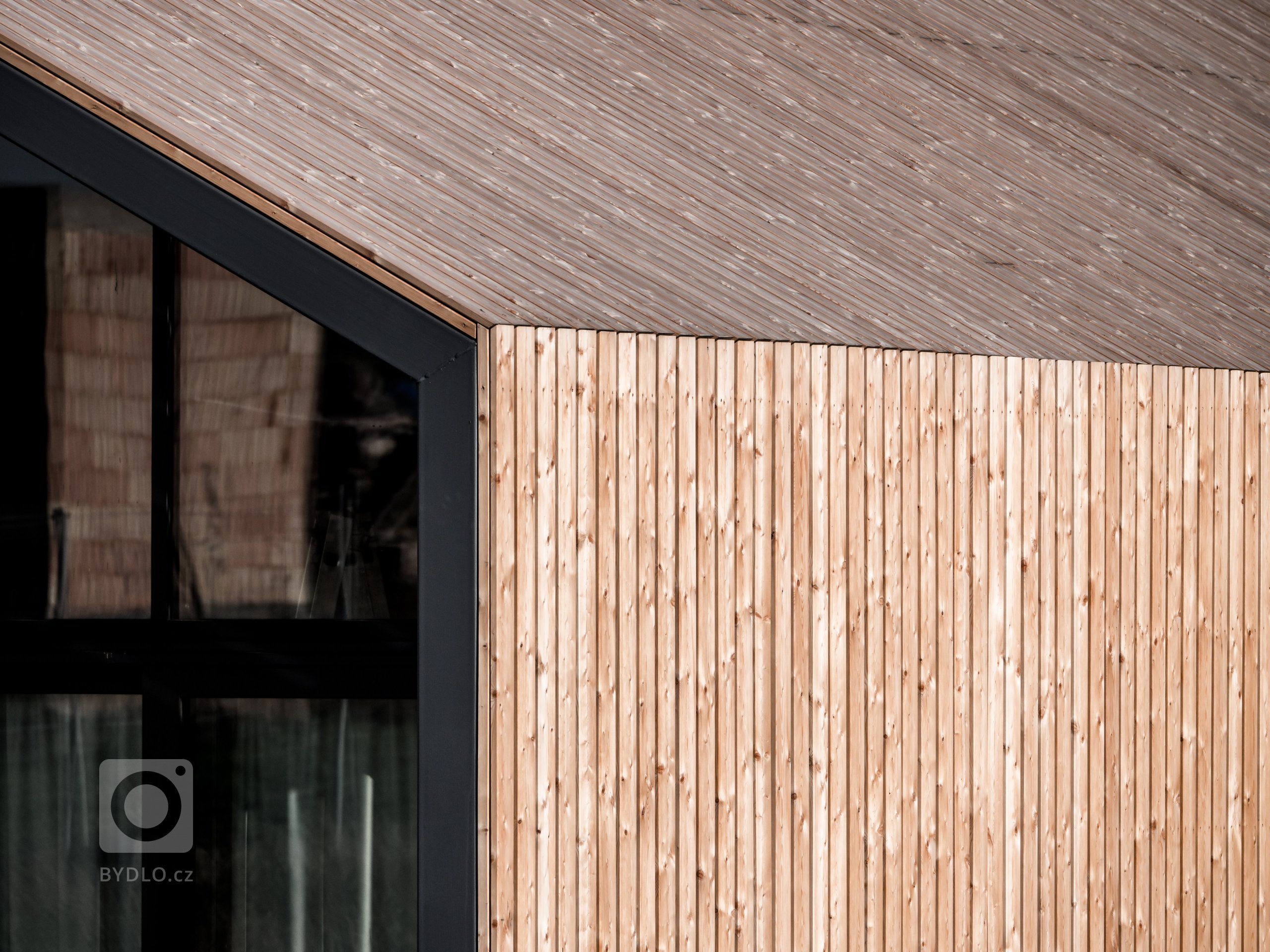 Naše naprostá srdcovka z krásné vinařské oblasti blízko Mikulova. Rodinný dům jsme navrhli v roce 2014 a aktuálně jsou k dořešení ještě interiery a úprava…