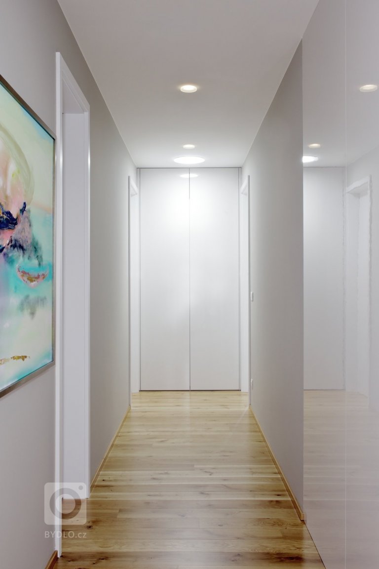 add picture to album