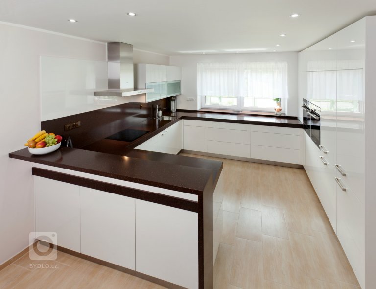 add picture to album