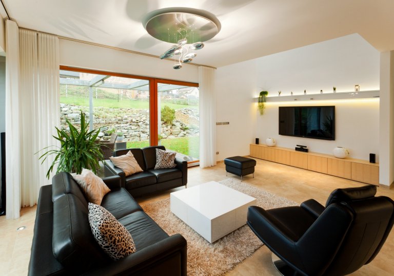 Naprostá dokonalost co se estetiky týče! Pokud máte rádi jednolité, ničím neručené linie, jste na správném místě. Uklidňující tóny světlého kanadského javoru…