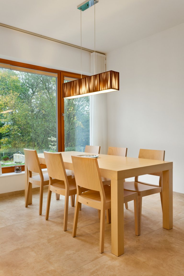 Naprostá dokonalost co se estetiky týče! Pokud máte rádi jednolité, ničím neručené linie, jste na správném místě. Uklidňující tóny světlého kanadského javoru…