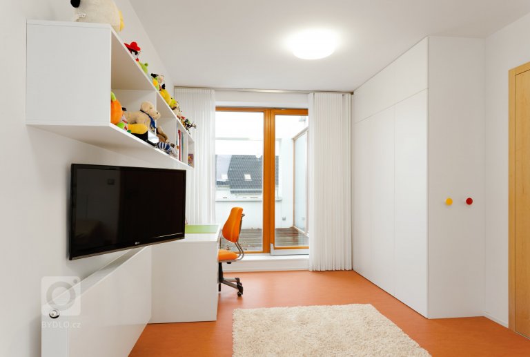 add picture to album