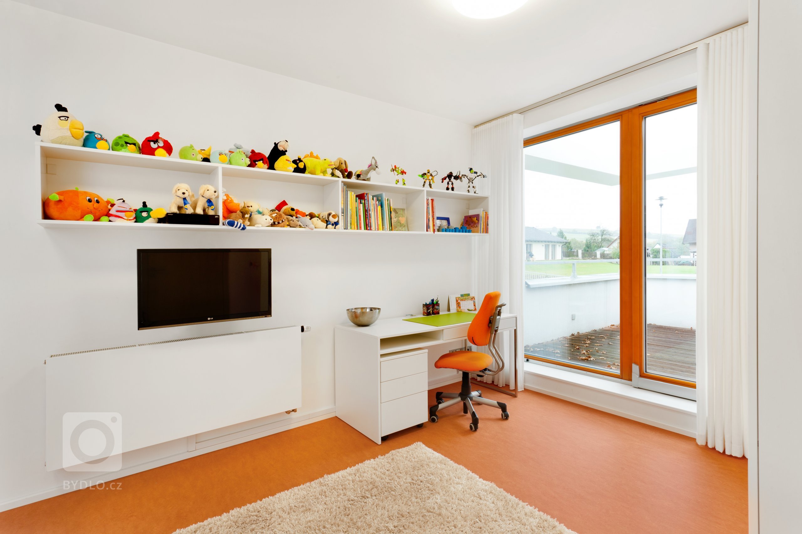 Naprostá dokonalost co se estetiky týče! Pokud máte rádi jednolité, ničím neručené linie, jste na správném místě. Uklidňující tóny světlého kanadského javoru…