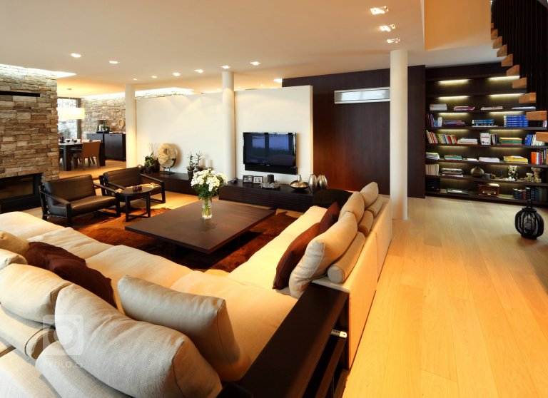 add picture to album