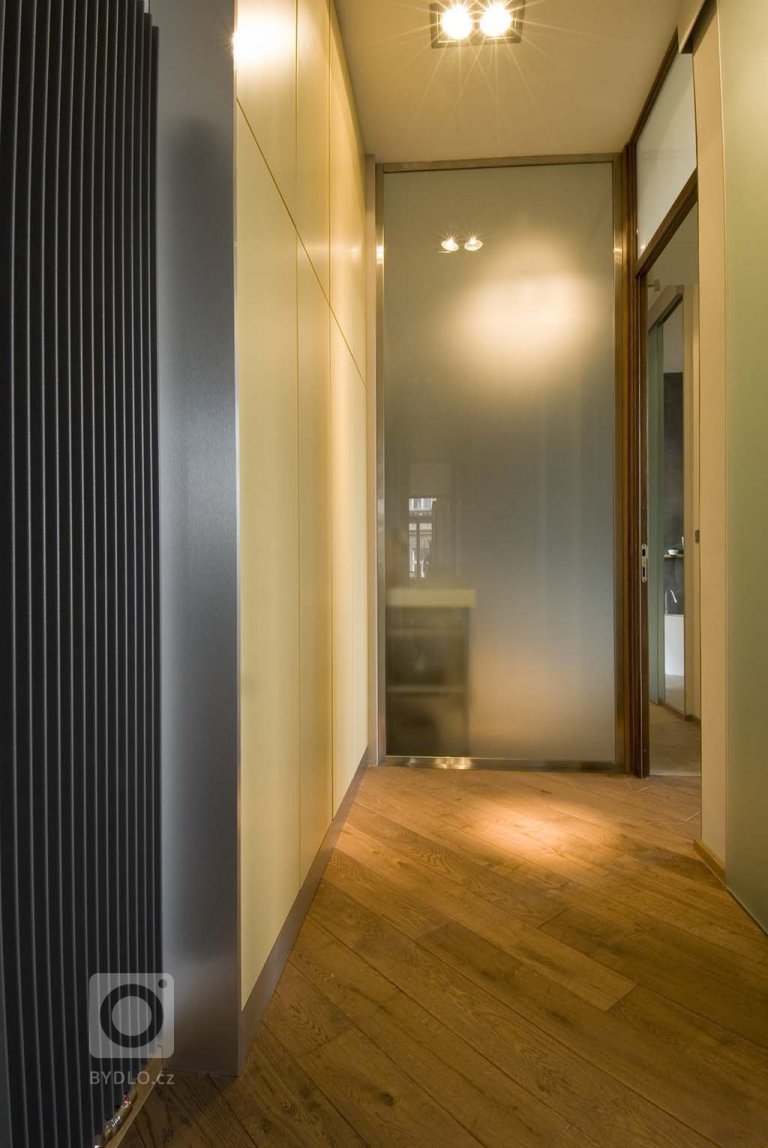 add picture to album