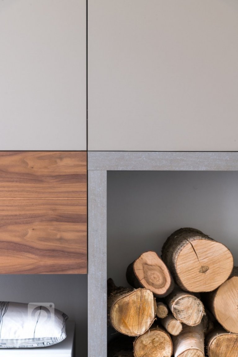 add picture to album