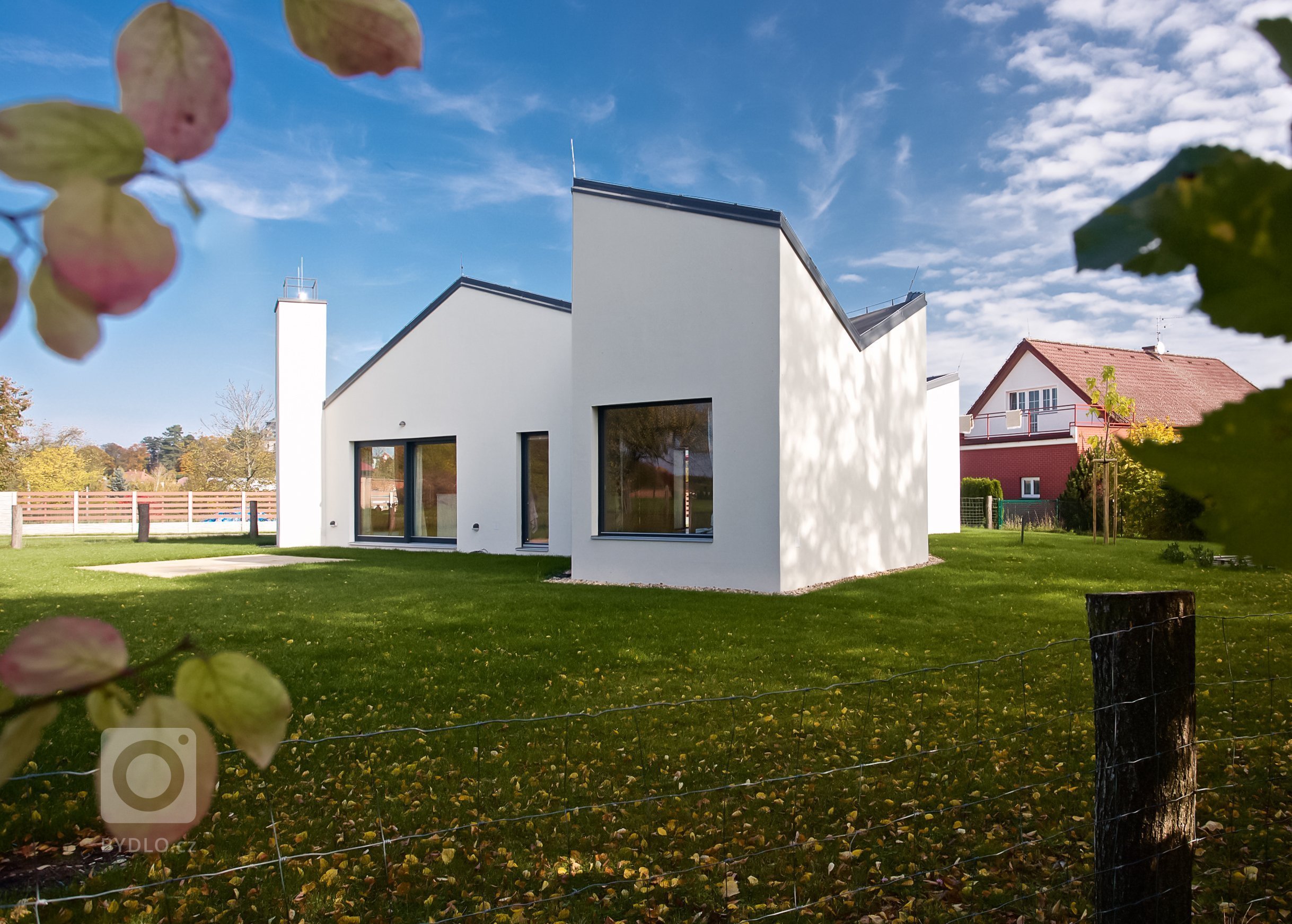 Dům stojí v&nbsp;Chlumci nad Cidlinou, městě, které je známé selskými bouřemi z&nbsp;konce 18. století, povstáním sedláků. Ačkoli nebyly samotné ozbrojené…