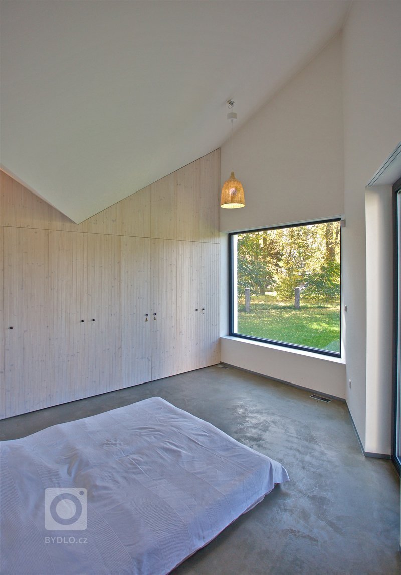 Dům stojí v&nbsp;Chlumci nad Cidlinou, městě, které je známé selskými bouřemi z&nbsp;konce 18. století, povstáním sedláků. Ačkoli nebyly samotné ozbrojené…