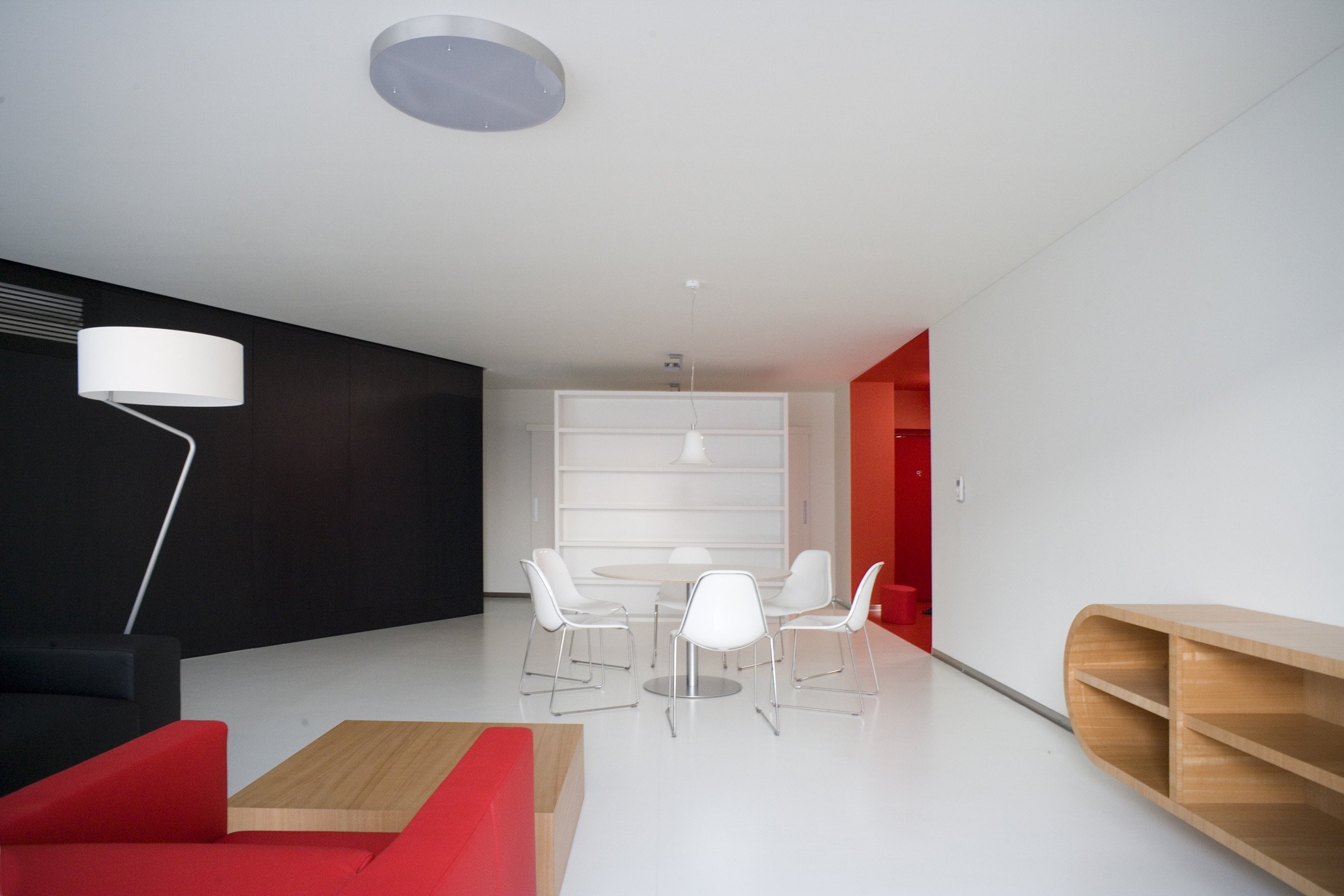 
Adresa:Pardubice, Česká republika
Projekt:2006
Realizace:2011
interiér
KONTEXT
Pardubice jsou z architektonického…