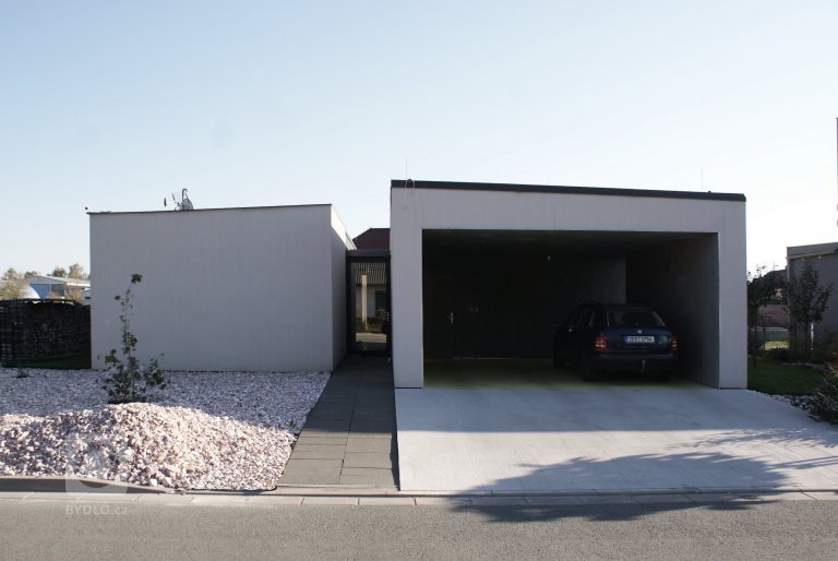 add picture to album