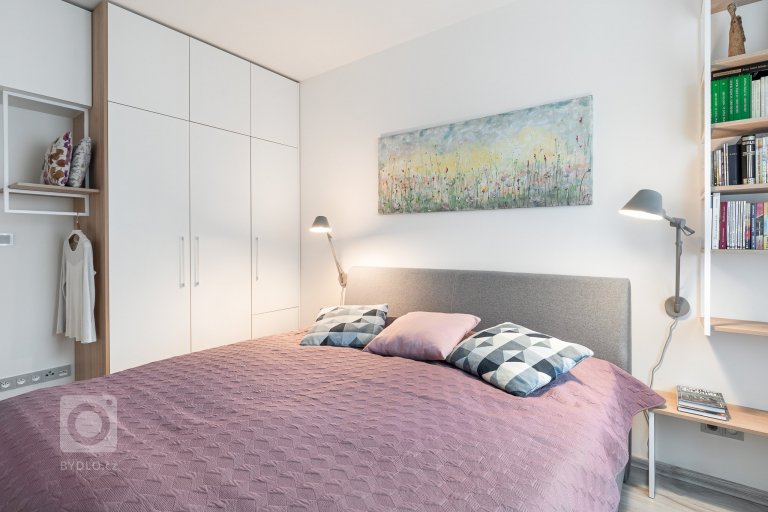 add picture to album